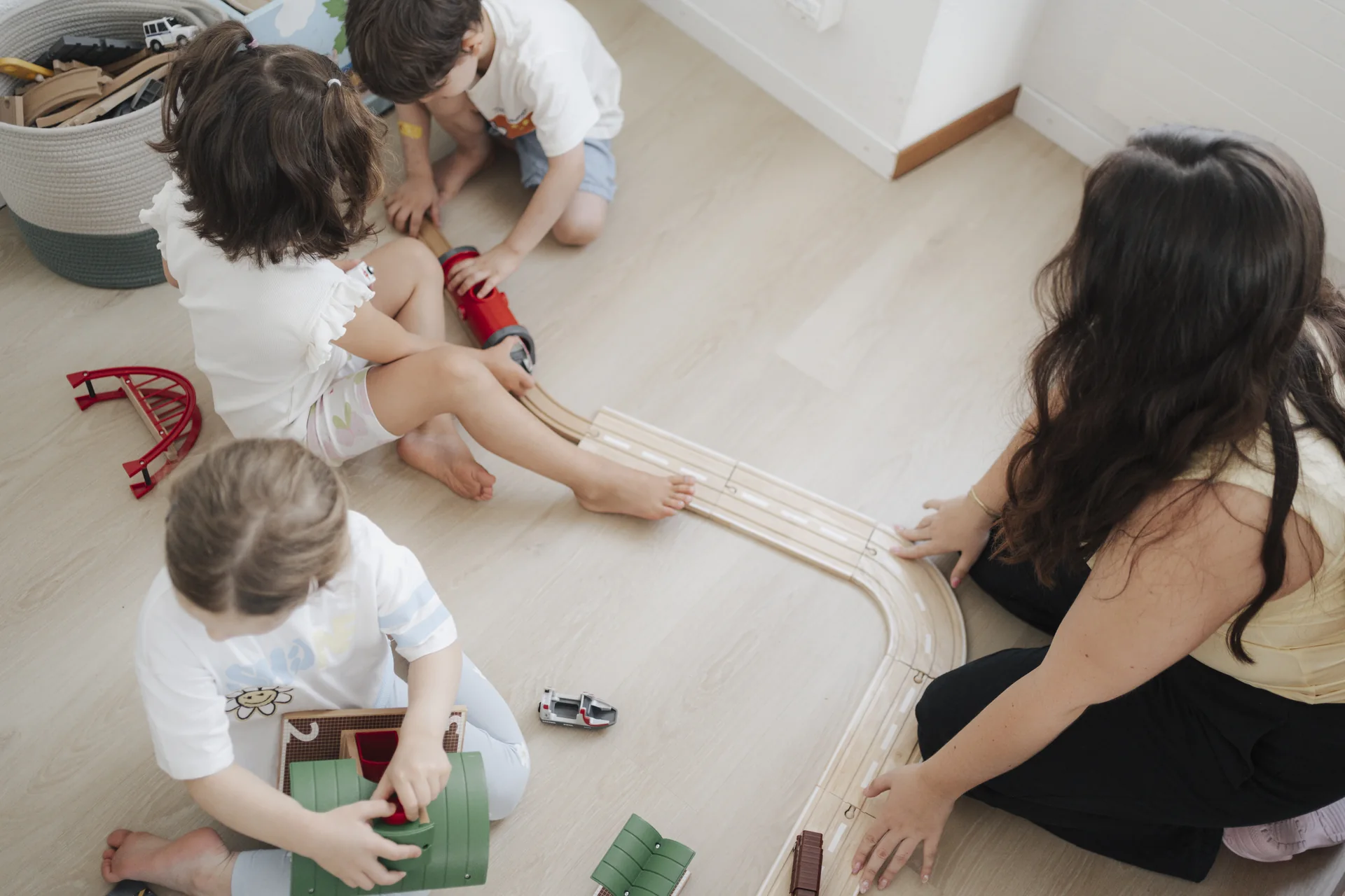 Es ist Spielzeit in der Altstadt Kita Zauberland